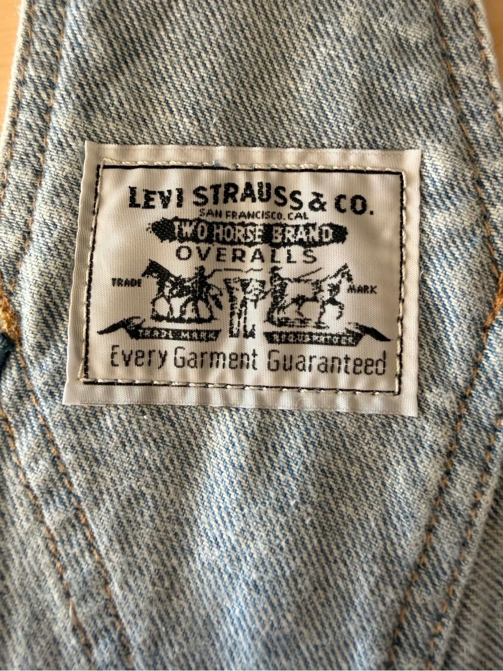 Levi's Denim Shortalls With Patch size Small  nwt from FreePeople website cute! - Picture 11 of 13